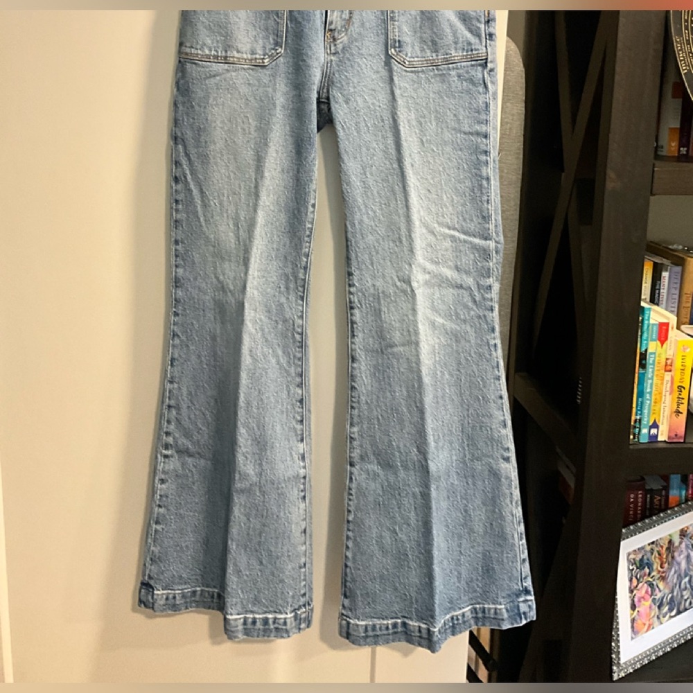 Rolla’s Flare High Waisted Jeans